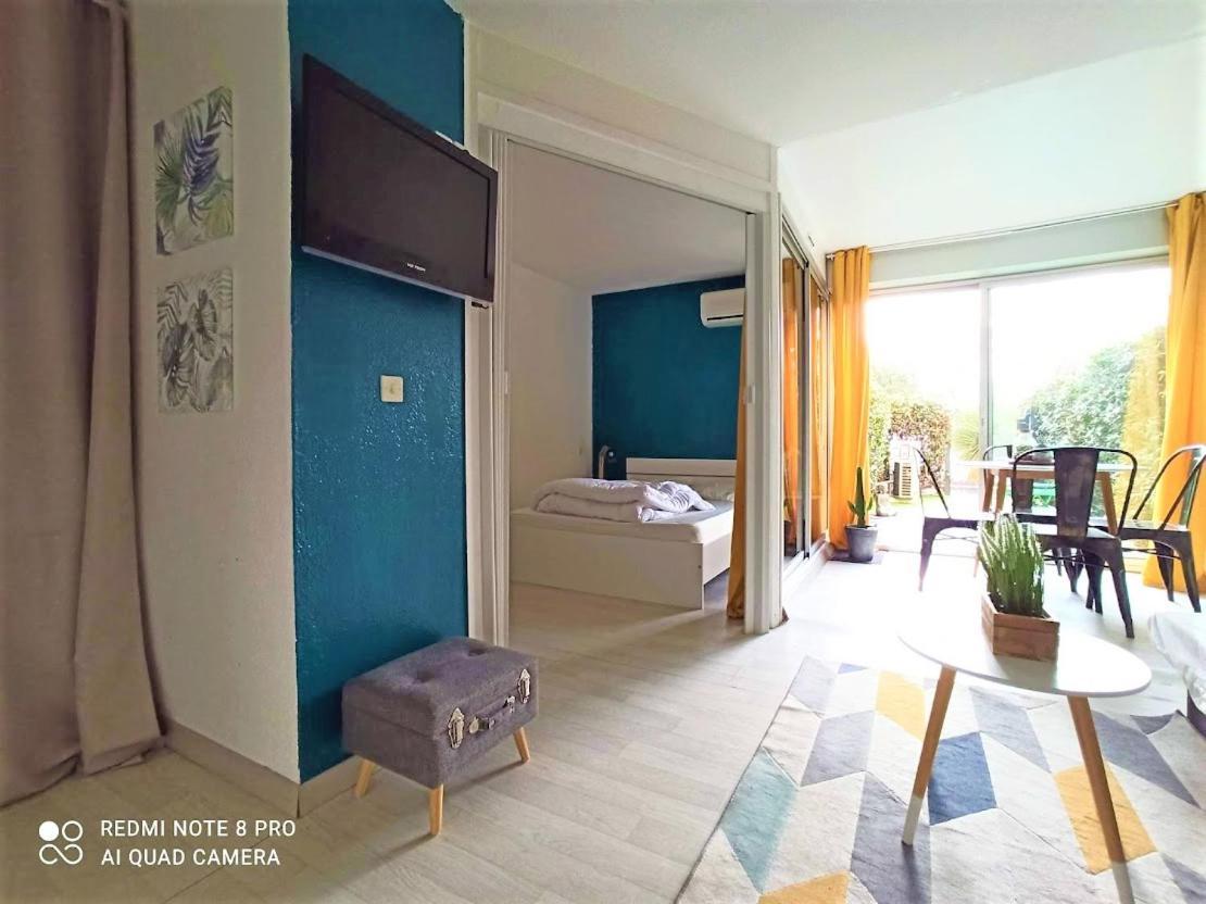 Appartement Cosy A Deux Pas Du Port Saint-Cyprien  Exterior photo